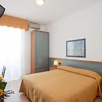 Parigi Otel