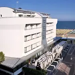 Parigi 3* Caorle