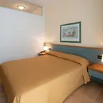 Parigi 3*