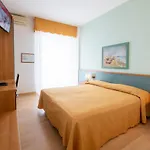 Otel Parigi
