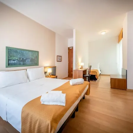 Parigi Hotel 3*