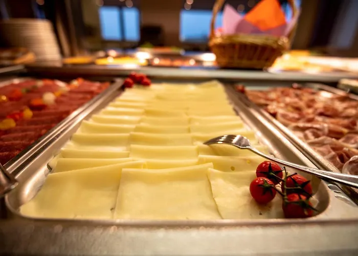 Отель Parigi 3*