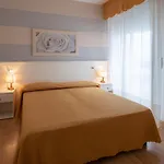 Hotel Parigi 3*