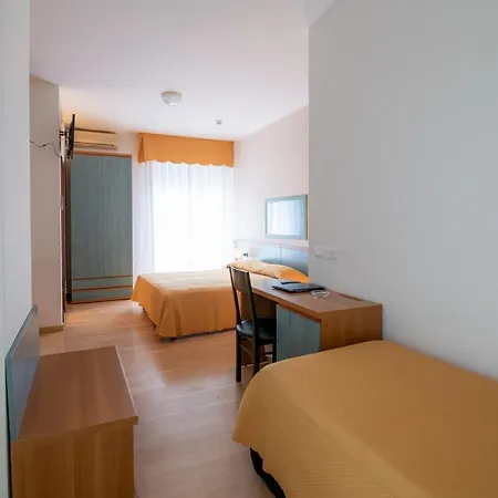 Parigi 3* 카오를레