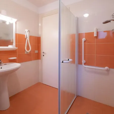 Parigi 3*